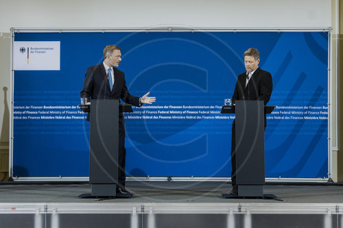 Pressekonferenz zu Wirtschaftshilfen