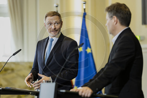 Pressekonferenz zu Wirtschaftshilfen