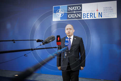 Informelles Treffen der NATO-AussenministerInnen