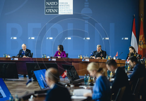 Informelles Treffen der NATO-AussenministerInnen