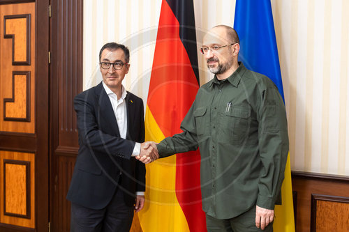 BM Oezdemir in der Ukraine