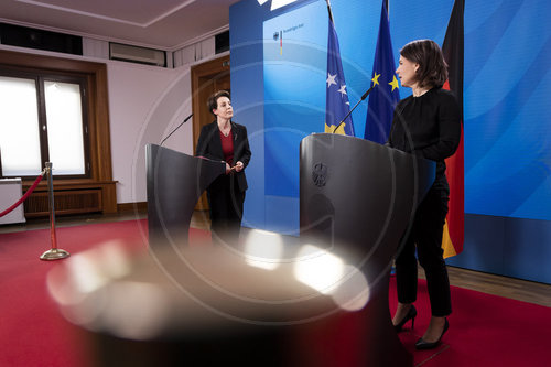 BMin und AM Kosovo Pressekonferenz