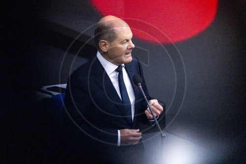 Olaf Scholz (SPD), Bundeskanzler, bei Regierungsbefragung