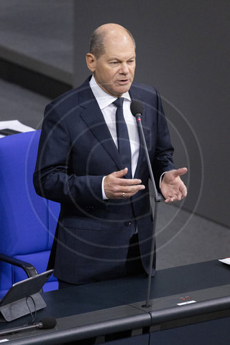 Olaf Scholz (SPD), Bundeskanzler, bei Regierungsbefragung