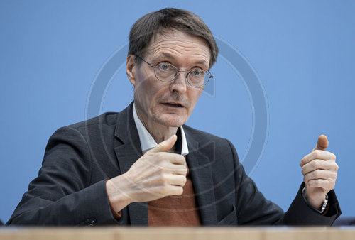 Karl Lauterbach (SPD), Bundesminister fuer Gesundheit, in BPK