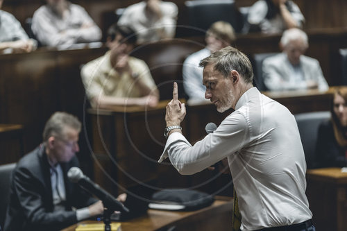 BM Lindner besucht IWF Fruehjahrstagung