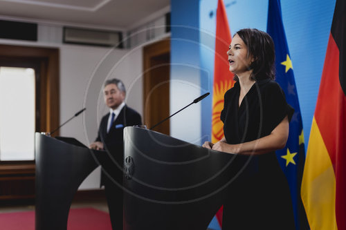 Aussenministerin Baerbock trifft Zheenbek Kulubajev