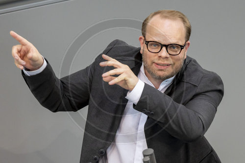 Helge Lindh