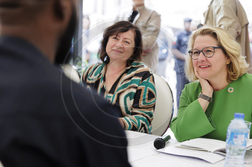 Svenja Schulze (SPD), Bundesministerin fuer wirtschaftliche Zusammenarbeit und Entwicklung, in Nigeria