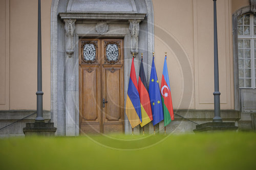 Trilaterales Treffen in der Villa Borsig