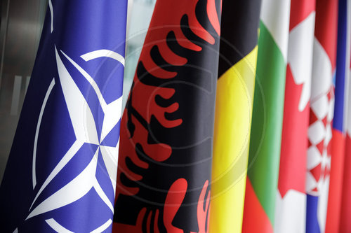 Flaggen im NATO-Hauptquartier
