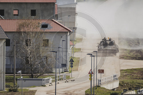 Militaeruebung 'Wettiner Schwert' in Schnoeggersburg