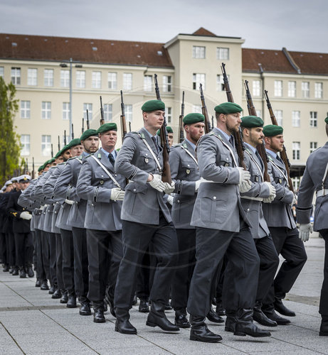 Abschlussappell im BMVG