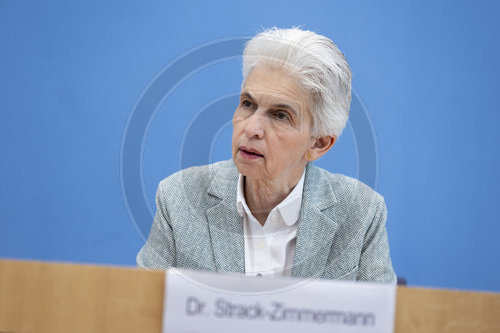Marie-Agnes Strack-Zimmermann