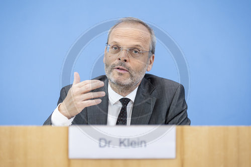 Dr. Felix Klein