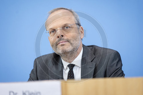 Dr. Felix Klein