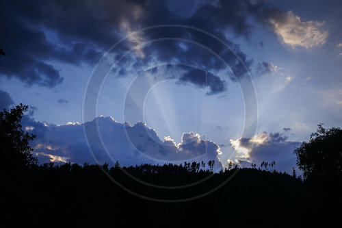 Abendstimmung im Th‚àö¬∫ringer Schiefergebirge