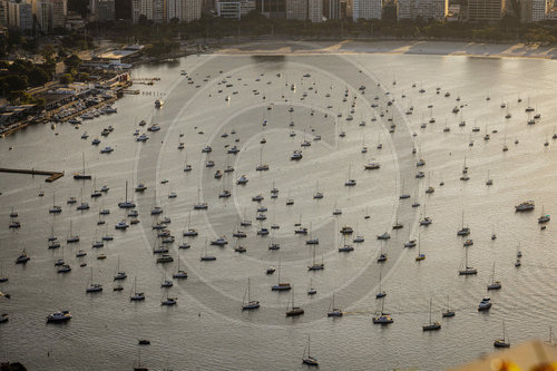 Boote im Hafen von Rio de Janeiro