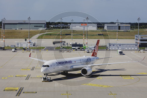 Flughafen Berlin-Brandenburg BER