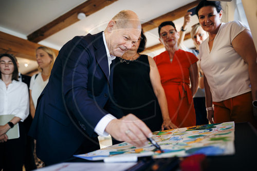 Olaf Scholz besucht Alte Dampfbaeckerei