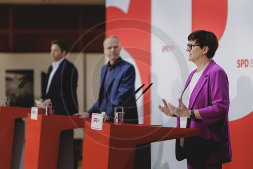 Pressekonferenz nach Ruecktritt von SPD-Generalsekretaer Kuehnert