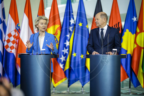 Olaf Scholz und Ursula von der Leyen