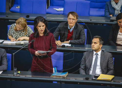 Aussenministerin Baerbock im Bundestag