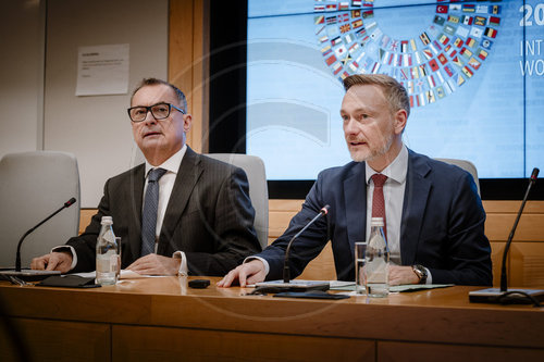 Finanzminister Pressekonferenz BMF und Bundesbank