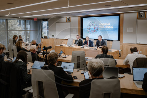 Finanzminister Pressekonferenz BMF und Bundesbank