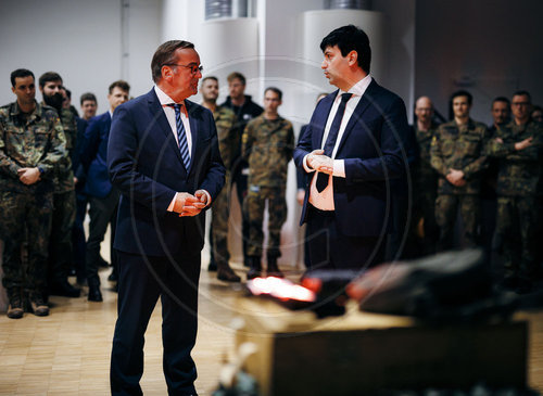 Boris Pistorius bei Cyber Innovation Hub der Bundeswehr (CIHBw)