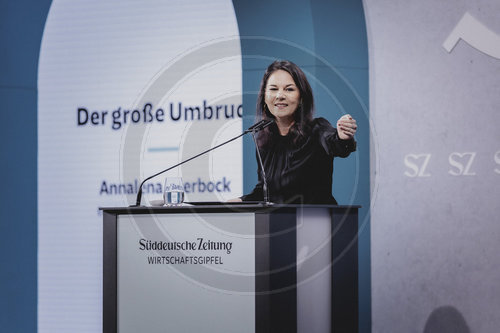 Annalena Baerbock beim SZ-Wirtschaftsgipfel