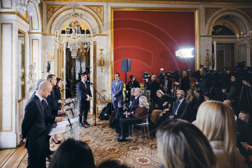 Annalena Baerbock bei Aussenminister Treffen