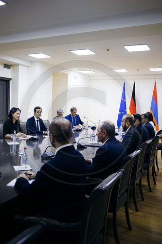 Annalena Baerbock Besuucht die Republik Armenien