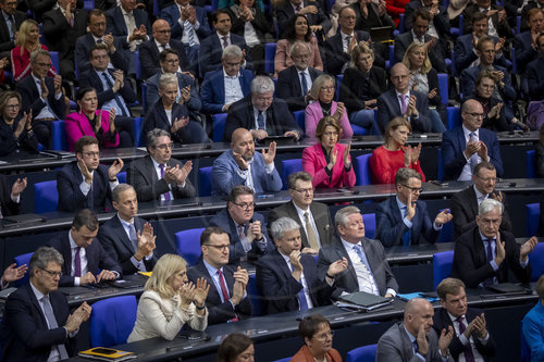 Bundeksanzler Scholz stellt Vertrauensfrage