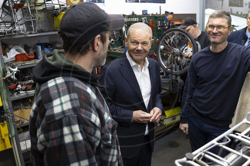 Bundeskanzler Scholz besucht seinen Wahlkreis