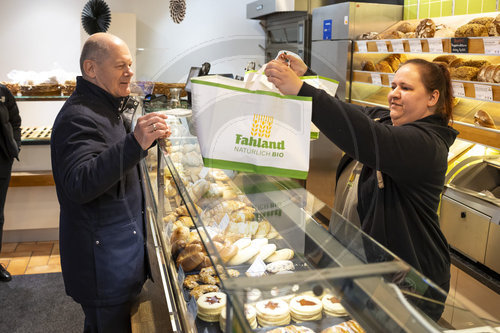 Bundeskanzler Scholz besucht seinen Wahlkreis