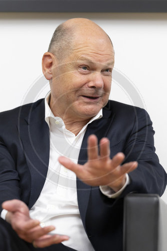 Bundeskanzler Scholz besucht seinen Wahlkreis