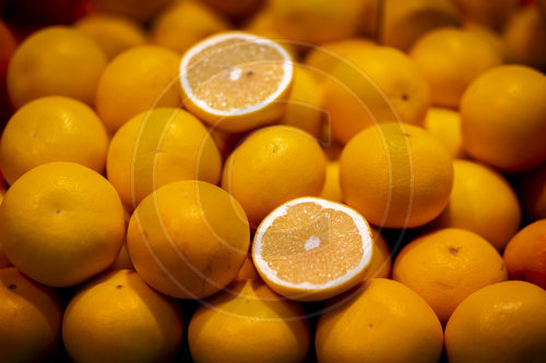 Orangen