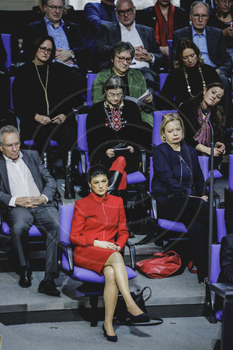 Gedenkstunde fuer die Opfer des Holocaust im Deutschen Bundestag