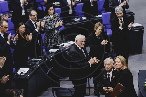 Gedenkstunde fuer die Opfer des Holocaust im Deutschen Bundestag