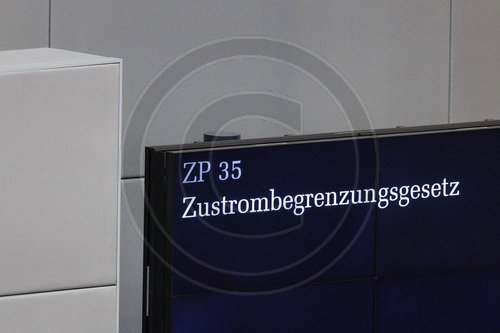 Zustrombegrenzungsgesetz im Deutschen Bundestag