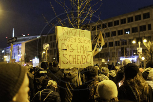 Wir sind die Brandmauer Demo