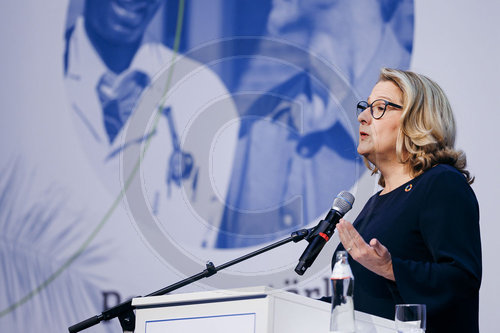 Svenja Schulze Netzwerktreffen SYR Klinikpartnerschaften