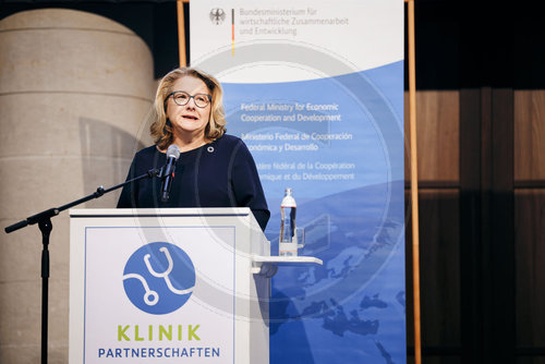 Svenja Schulze Netzwerktreffen SYR Klinikpartnerschaften