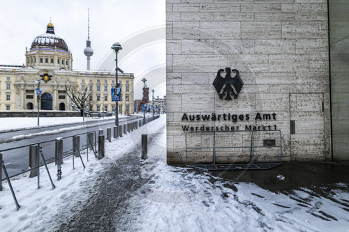 Auswaertiges Amt im Schnee