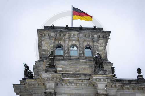 Reichstag im Schnee