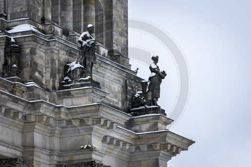 Reichstag im Schnee