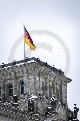 Reichstag im Schnee