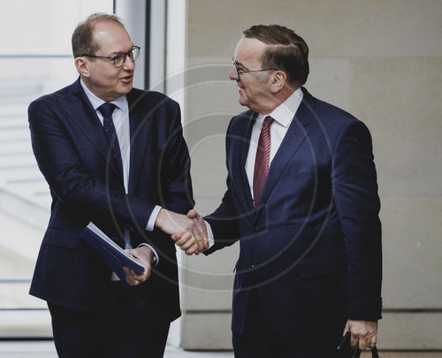 Sondersitzung im Deutschen Bundestag