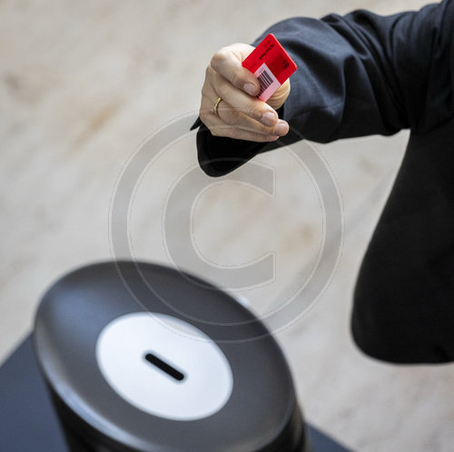 Sondersitzung im Deutschen Bundestag